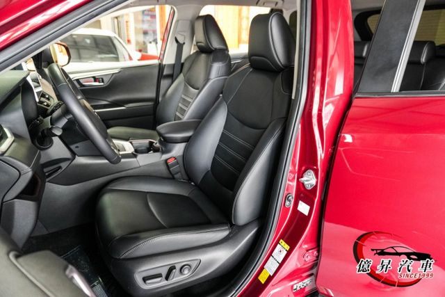 ACC跟車、360度環景、電動尾門，旗艦版，妥善率優良，高CP值，SUV 首選  第9張相片