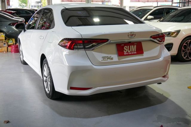 僅跑5.4萬公里，ACC跟車、抬頭顯示器，選配CarPlay原廠影音，低里程，代步神車  第6張相片