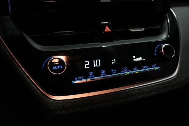 僅跑5.4萬公里，ACC跟車、抬頭顯示器，選配CarPlay原廠影音，低里程，代步神車  第11張相片