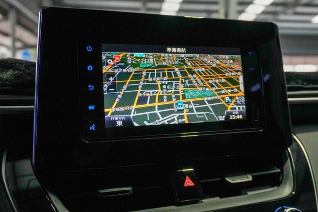 僅跑5.4萬公里，ACC跟車、抬頭顯示器，選配CarPlay原廠影音，低里程，代步神車  第13張相片