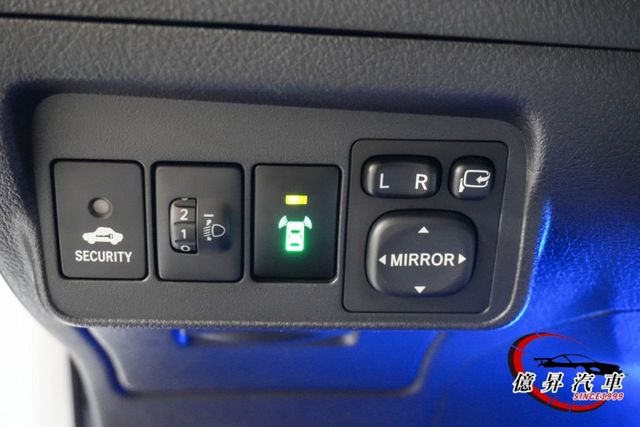 僅跑8.6萬公里，前、後、側裙大包，超級耐用、保養便宜，日常開銷輕鬆  第11張相片