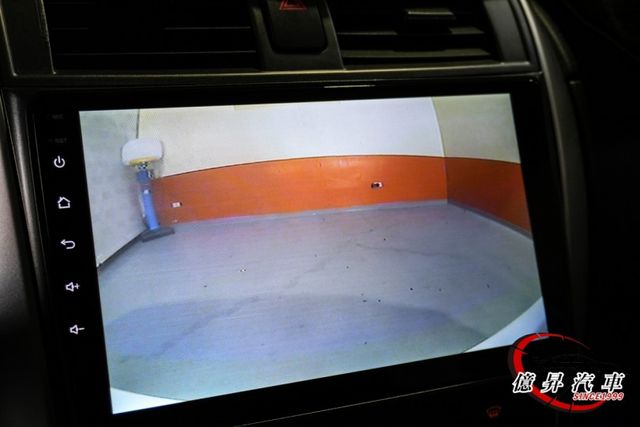 僅跑8.6萬公里，前、後、側裙大包，超級耐用、保養便宜，日常開銷輕鬆  第16張相片