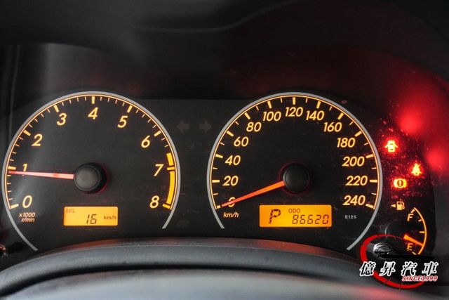 僅跑8.6萬公里，前、後、側裙大包，超級耐用、保養便宜，日常開銷輕鬆  第17張相片