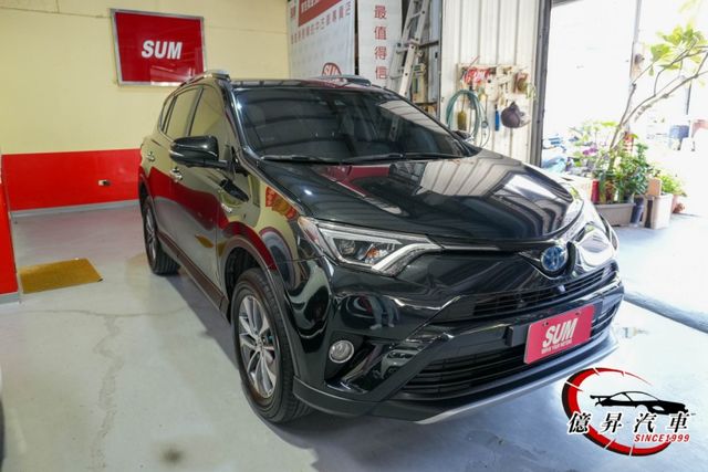 360環景、電動尾門、ACC跟車、盲點偵測，油電尊爵版，日本原裝進口，省油、空間大  第2張相片