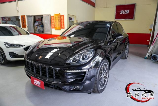 MACAN S，20吋RS Spyder鋁圈、金屬墨玉黑、360度環景，選配近40萬  第1張相片