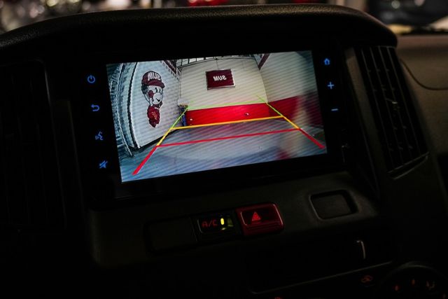 循跡防滑、LED頭燈，加裝CarPlay影音、倒車顯影，人人都會開的自排  第12張相片