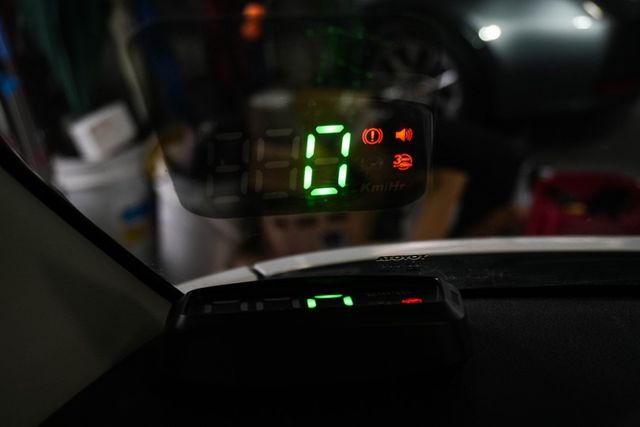 循跡防滑、LED頭燈，加裝CarPlay影音、倒車顯影，人人都會開的自排  第14張相片