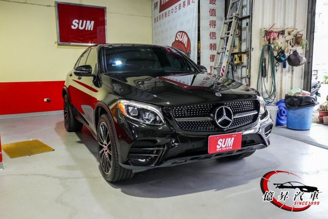 20吋AMG鋁圈、AMG套件、夜色套件、碳纖維飾板、360環景、U21跑車排氣  第2張相片