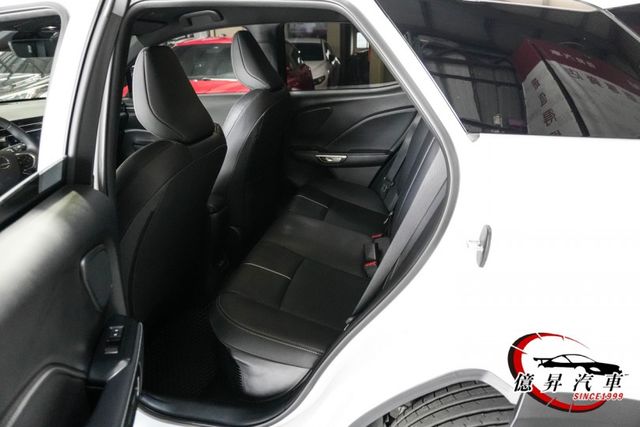 自動停車輔助、360環景、抬頭顯示器、MK音響，市場稀有，最頂規，新車價169萬  第10張相片