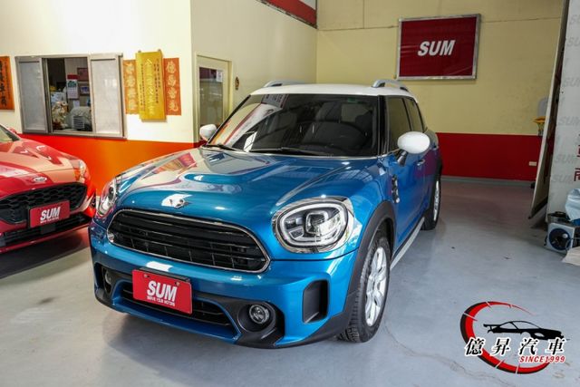 低里程，Led頭燈、6.5吋中控螢幕、電動尾門、英國旗尾燈，經典英倫設計  第1張相片