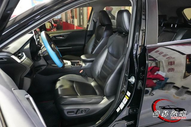 ACC跟車、360度環景、電動尾門，旗艦版，妥善率優良，高CP值，SUV 首選  第9張相片