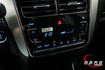 Keyless、自動感應頭燈、原廠CarPlay主機，超省油都會小車  第13張縮圖