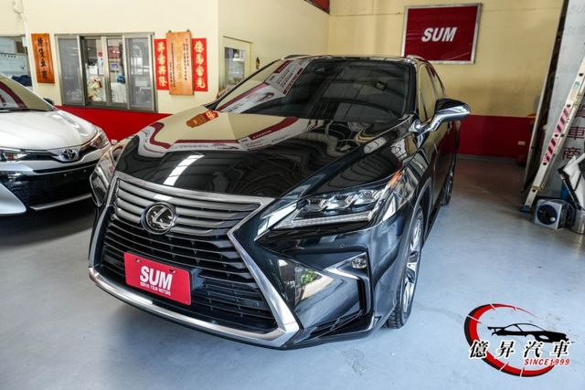 RX300頂級版，抬頭顯示器、ACC跟車、盲點偵測、雙前通風椅、電動尾門  第1張相片