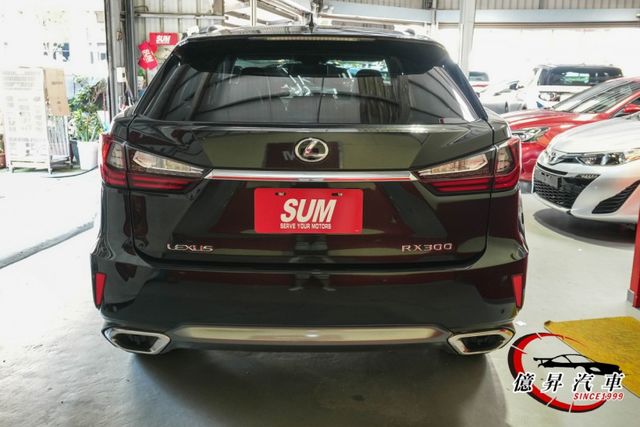 RX300頂級版，抬頭顯示器、ACC跟車、盲點偵測、雙前通風椅、電動尾門  第5張相片