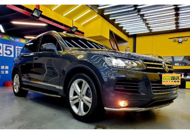 VOLKSWAGEN福斯 TOUAREG  第2張相片