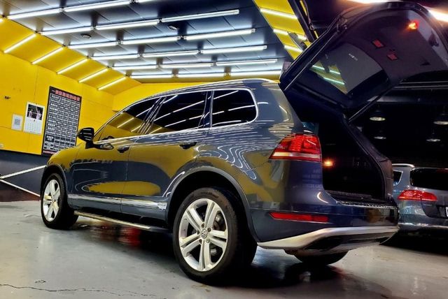 VOLKSWAGEN福斯 TOUAREG  第19張相片