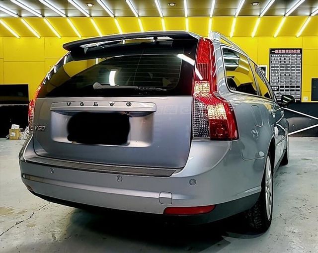 VOLVO富豪 V50  第2張相片
