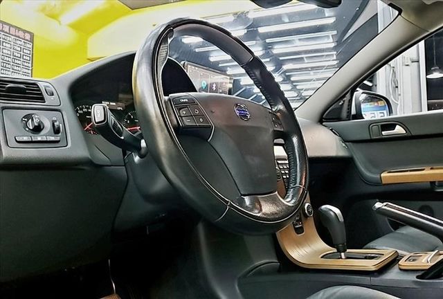 VOLVO富豪 V50  第6張相片