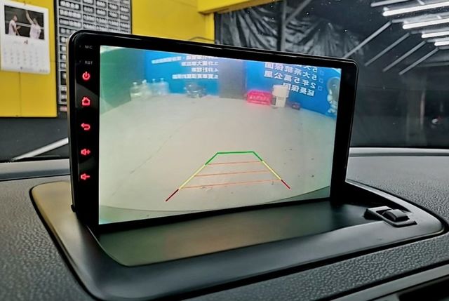VOLVO富豪 V50  第10張相片