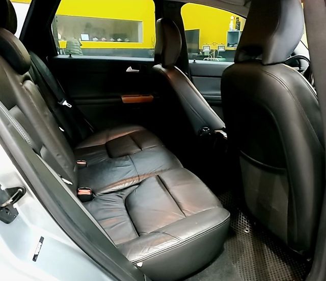 VOLVO富豪 V50  第17張相片