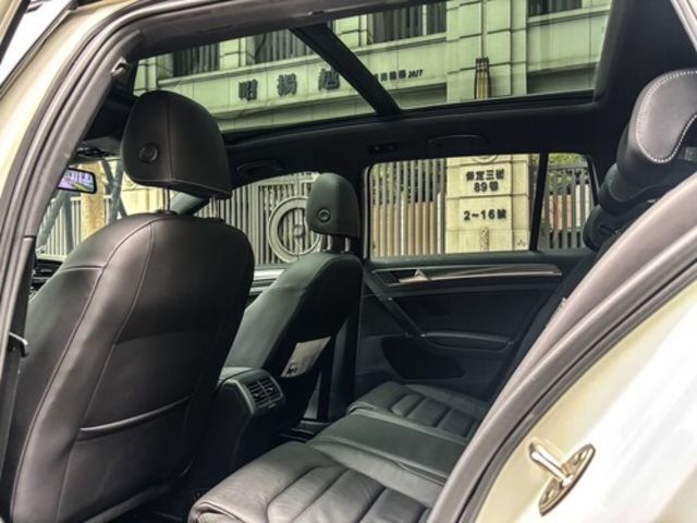 VOLKSWAGEN福斯 GOLF VARIANT  第16張相片