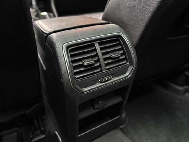 VOLKSWAGEN福斯 GOLF SPORTSVAN  第14張相片