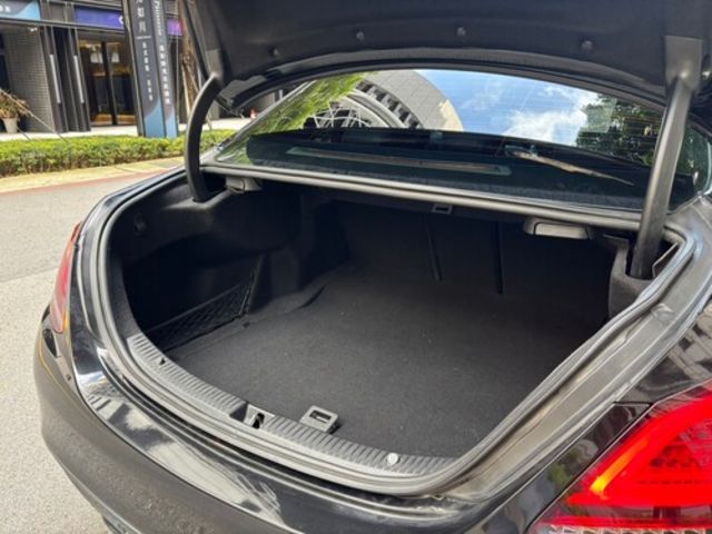 M-BENZ賓士 C250  第6張相片