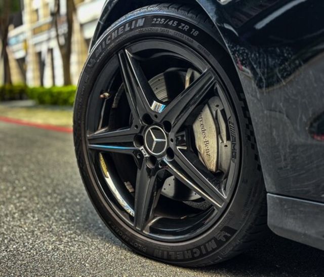 M-BENZ賓士 C250  第7張相片