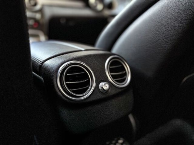 M-BENZ賓士 C250  第15張相片