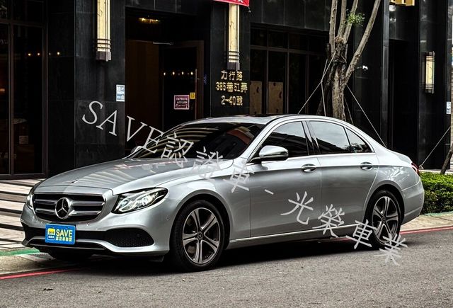 M-BENZ賓士 E200  第1張相片