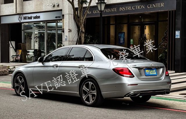 M-BENZ賓士 E200  第2張相片