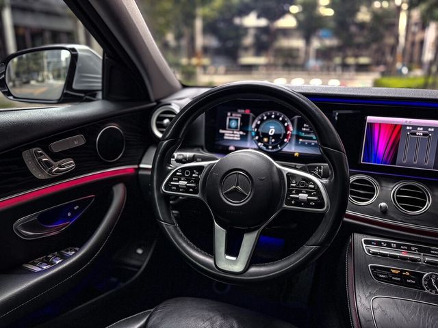 M-BENZ賓士 E200  第4張相片