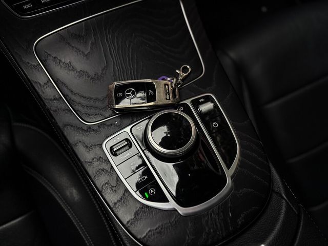 M-BENZ賓士 E200  第8張相片