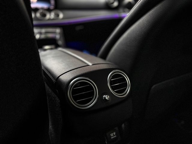 M-BENZ賓士 E200  第14張相片