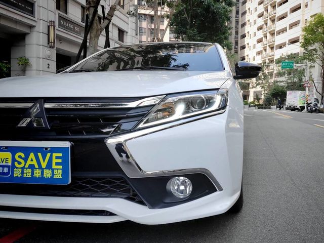 MITSUBISHI三菱 GRAND LANCER  第7張相片