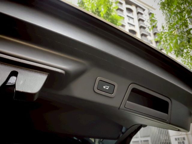 LAND ROVER路華 RANGE ROVER VELAR  第20張相片