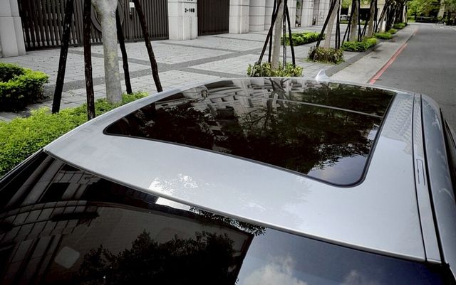 BMW寶馬 320I GT  第8張相片