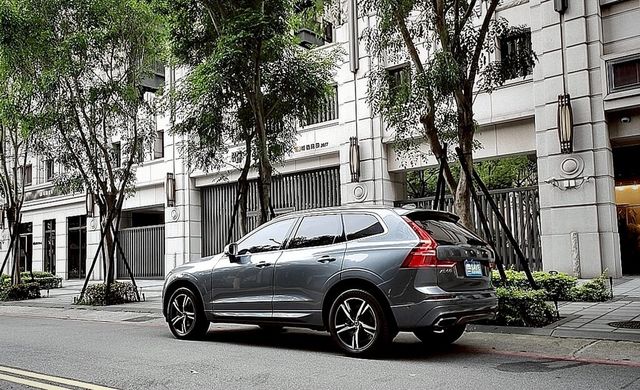 VOLVO富豪 XC60  第2張相片