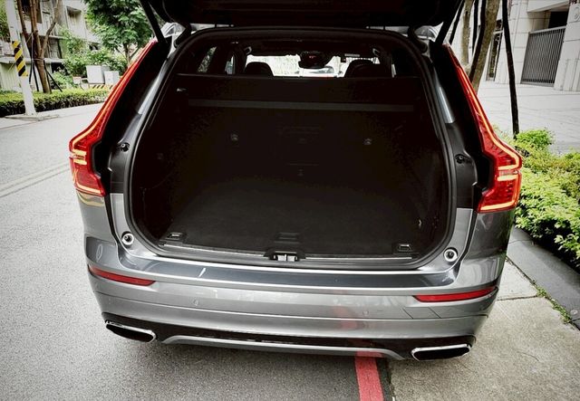VOLVO富豪 XC60  第14張相片