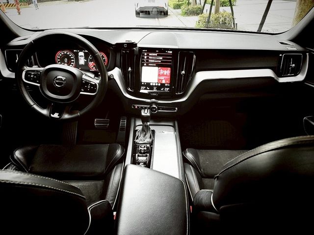 VOLVO富豪 XC60  第16張相片