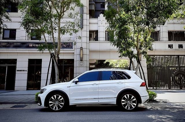 VOLKSWAGEN福斯 TIGUAN  第2張相片