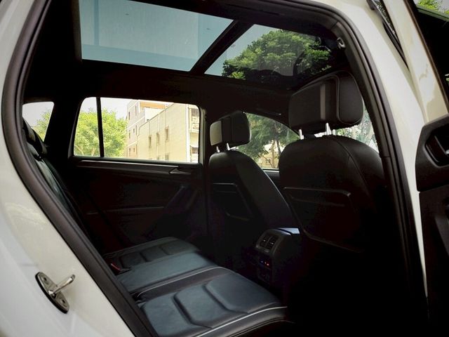 VOLKSWAGEN福斯 TIGUAN  第12張相片