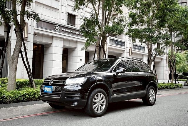 VOLKSWAGEN福斯 TOUAREG  第1張相片