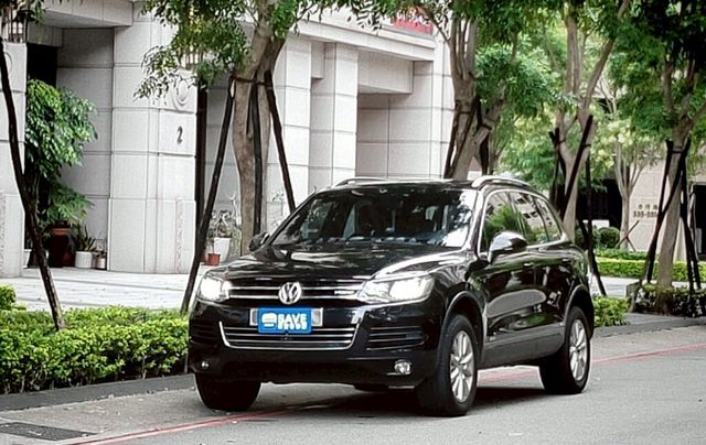VOLKSWAGEN福斯 TOUAREG  第2張相片