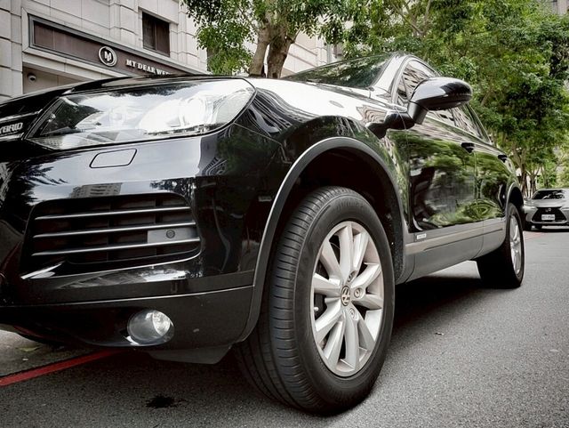 VOLKSWAGEN福斯 TOUAREG  第6張相片