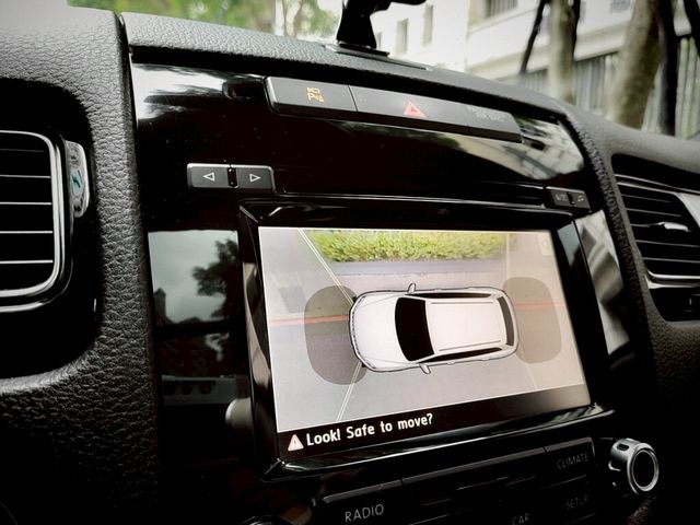 VOLKSWAGEN福斯 TOUAREG  第11張相片
