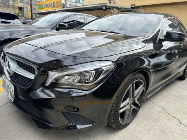 M-BENZ賓士 CLA250  第3張相片