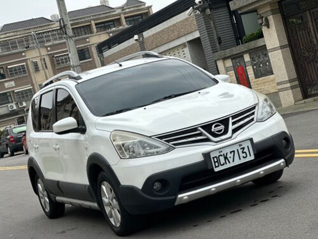 NISSAN日產 LIVINA  第7張相片