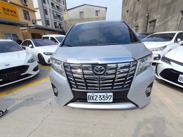 TOYOTA豐田 ALPHARD  第3張相片