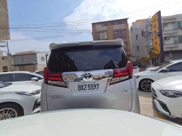 TOYOTA豐田 ALPHARD  第4張相片